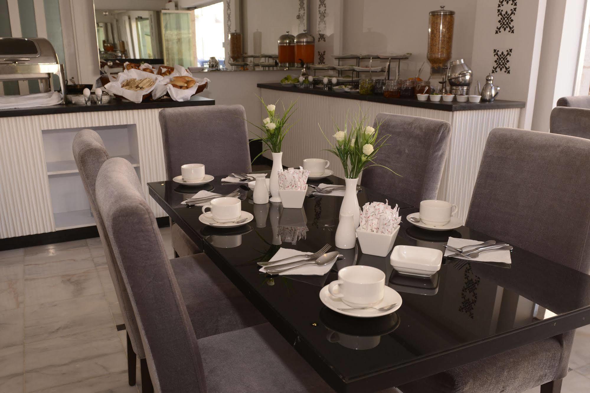Crystal Hotel Ammán Kültér fotó