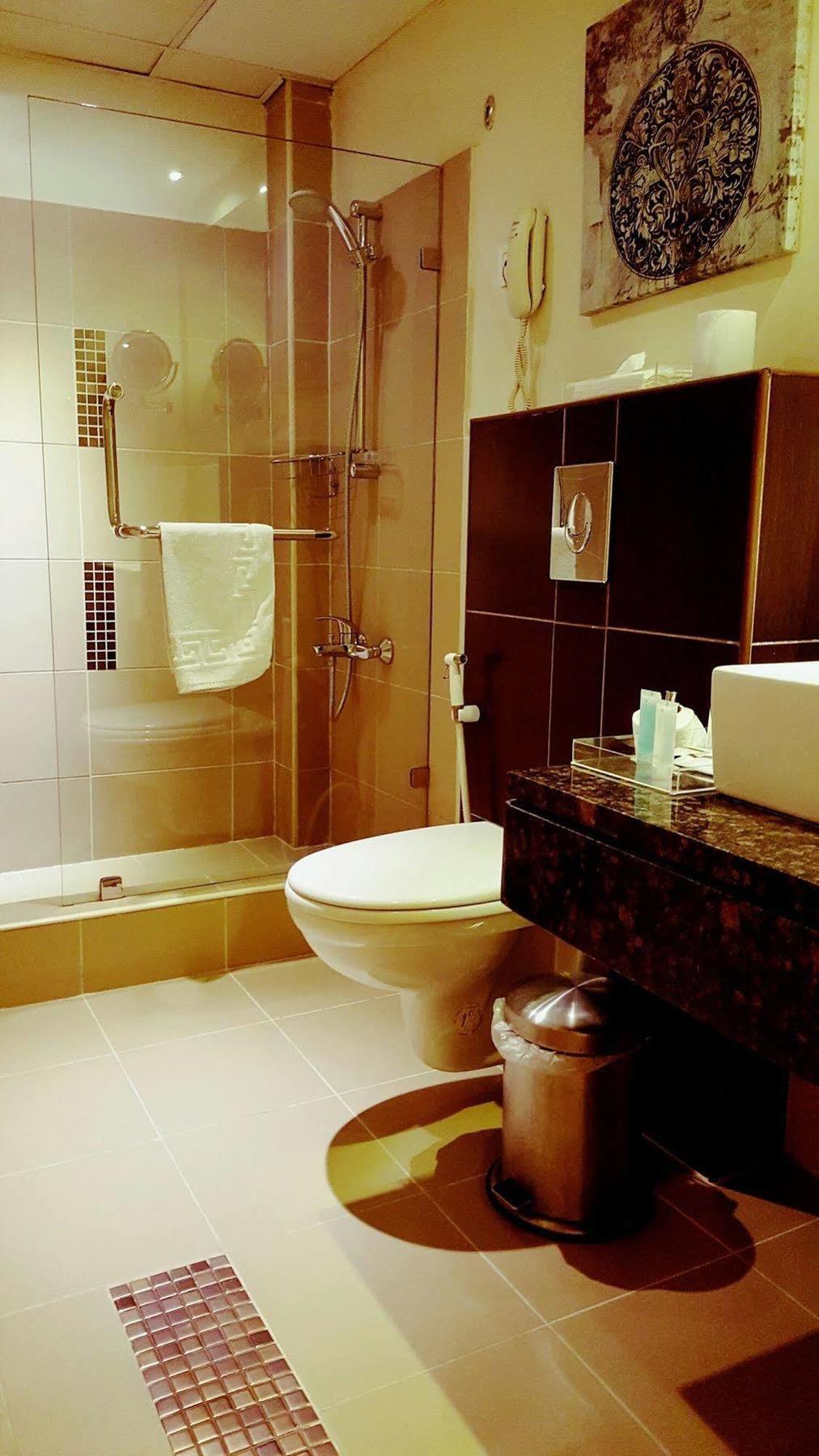 Crystal Hotel Ammán Kültér fotó